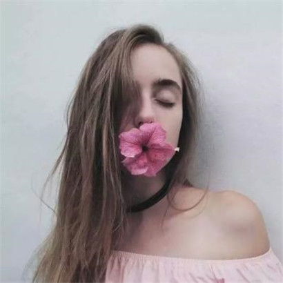  女生欧美头像复古街拍头像,生来不讨喜的样子