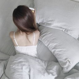  尺寸清晰的快手头像女背影qq女生头像我要个性网