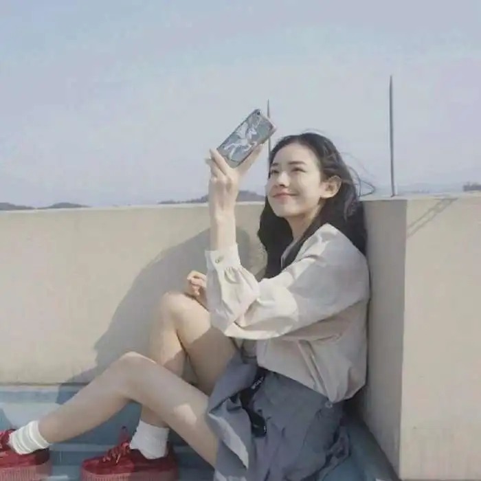 网红情侣头像一男一女孙