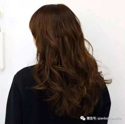 长发女生也可以很酷