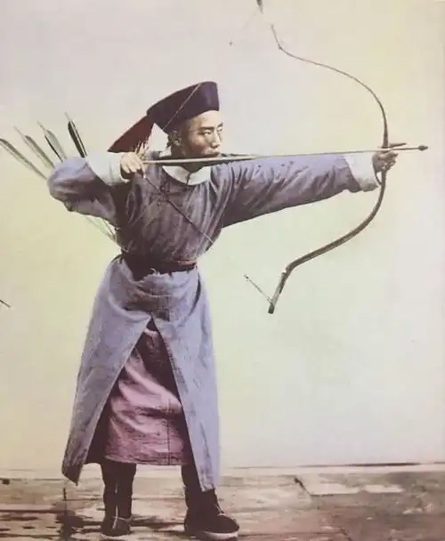  晚清将军与士兵彩色照片图四将军曾立大功,晚年目光依旧犀利