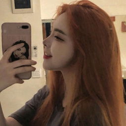  唯美好看的长发侧颜女生图像