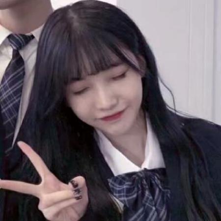  撩人超甜情头,一个人一张唯美好看的