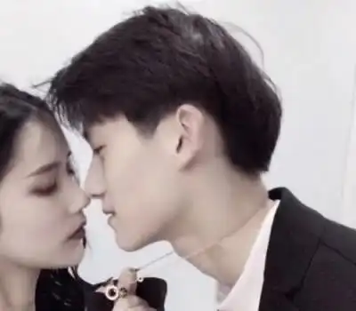  男生kiss时,女生为啥很少拒绝逃不过这3原因,00后太真实