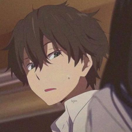  动漫男女分开情侣头像,做人低调些情侣更如此