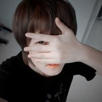  大家帮我找个情侣头像的男头