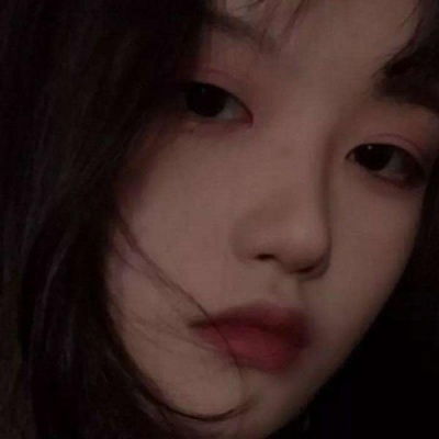 伤感头像女生丧哭动漫