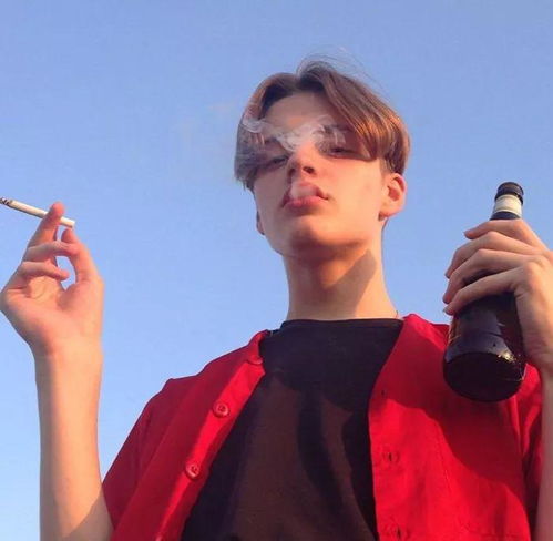  男生头像必要的时候把一些人留在昨天吧