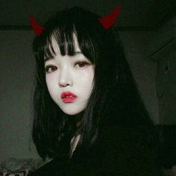  好看霸气的女生头像