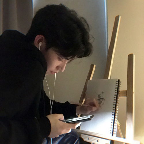 男生头像我表达不满的方式是晚一点回消息