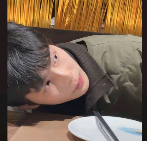  深圳20岁高颜值自闭症男生,是特殊人群的天花板,很难复制