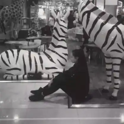 情侣头像一对两张一男一