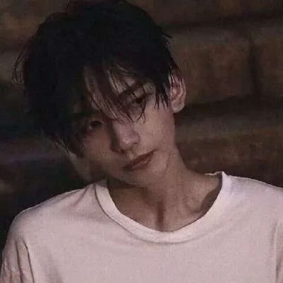  伤过以后你还会相信以前的她吗男生头像我要个性网