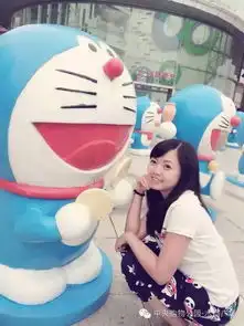  一大波蓝胖子空降峨眉水晶广场