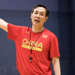  朱彦硕北京不只是纸面实力问题他们需一个压得住人的名宿出来