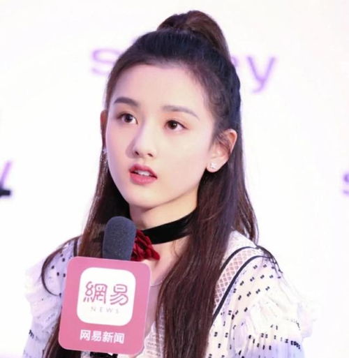  宋祖儿和欧阳娜娜网友纷纷感叹少女之间的友谊真美好