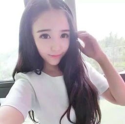  这个网图是邓嘉怡么