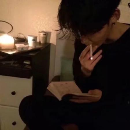  2020酷酷帅气霸气男生头像,逼自己优秀然后骄傲的生活
