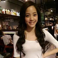  真实素颜美女生活照图片好看真人的女素颜照片