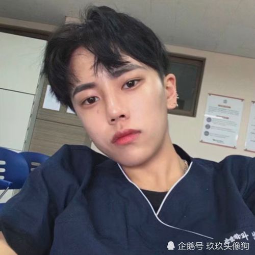 帅气头像男生楚婷