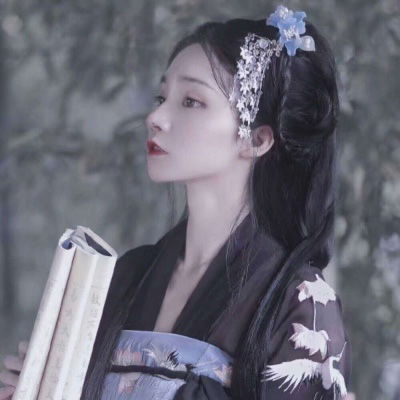  很仙的头像女古风图片有意境超好看仙气女生头像