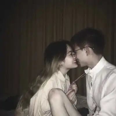  热恋期,男票总是碰你这3禁地,说明爱你已无法自拔