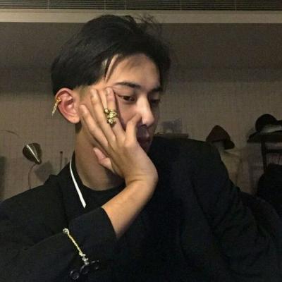  微信非主流高清男生头像大全,脸上带着那悲伤的情结