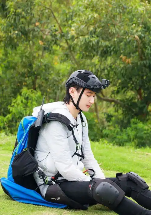  完美的夏天2李汶翰于小彤阿sa比射箭换头像宋威龙越野过足瘾