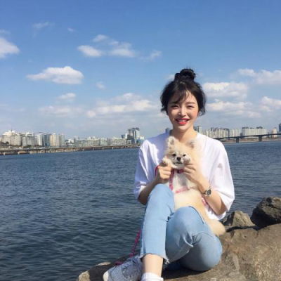  2023开朗热情女生头像