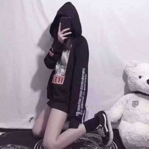  头像孤独没什么不好至少不必丢了骄傲