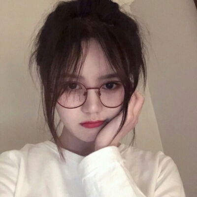  霸气高冷女头像