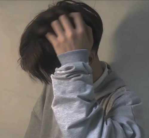  招桃花男头l爱很廉价