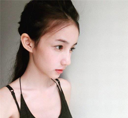  幽默笑话人际交往我一向特别懒,毕竟知道我穷的人越少越好