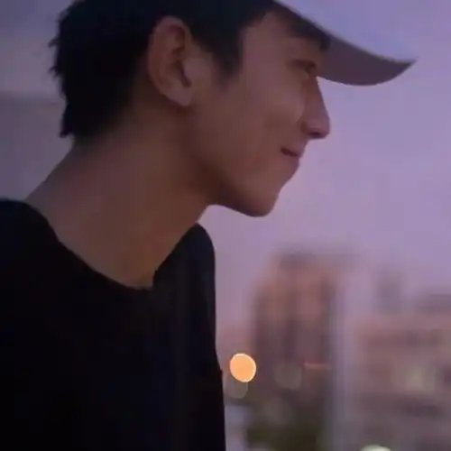  情头,穿越人群奔赴于你