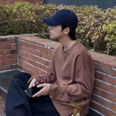qq个性男生头像优质男
