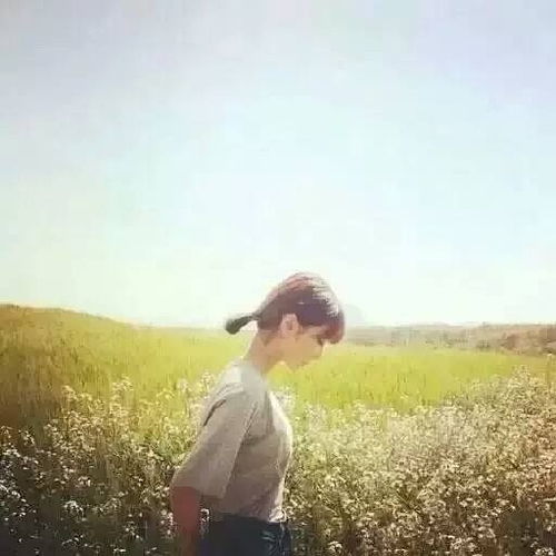 qq头像女生带字动漫头像