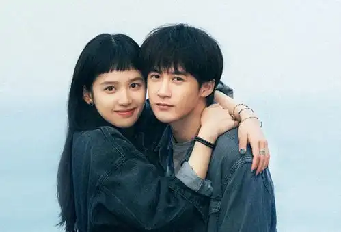  檀健次张婧仪主演的青春爱情电影被我弄丢的你还是会让人想起花束般的恋爱