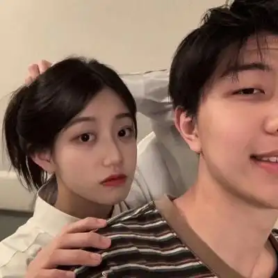  经典情侣头像一对两张