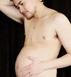 情侣头像男生变性