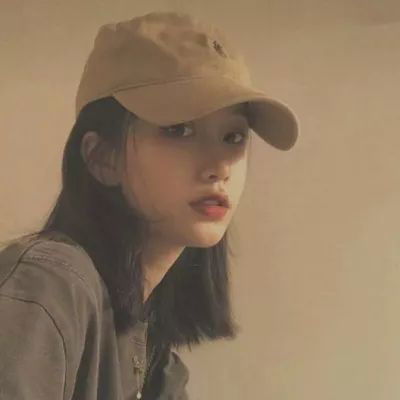 丧系头像女生网红很丧很抑郁的女头像真人
