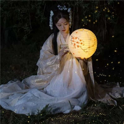  江孑唯美意境古风气质女生头像