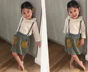  陈冠希夫妇穿情侣装秀恩爱,两岁女儿想当姐姐,乖巧抱娃姿势娴熟