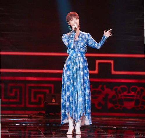  李宇春35岁了,还是少年模样,网友岁月对她太偏爱了
