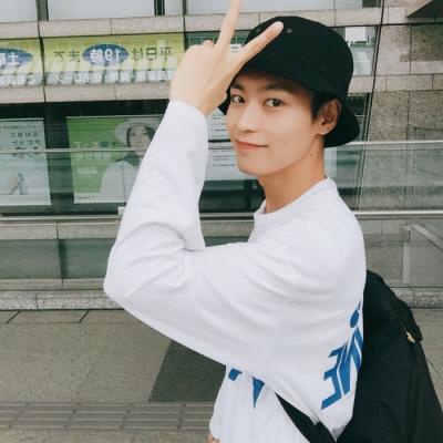 男生头像暖男张睿