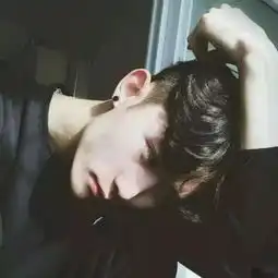  头像星光不问赶路人,时光不负有心人