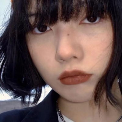 伤感头像女生池乔