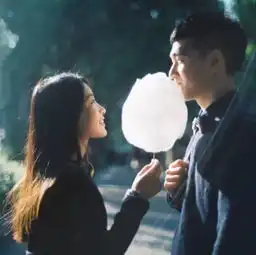 穿婚纱的情侣头像一对表
