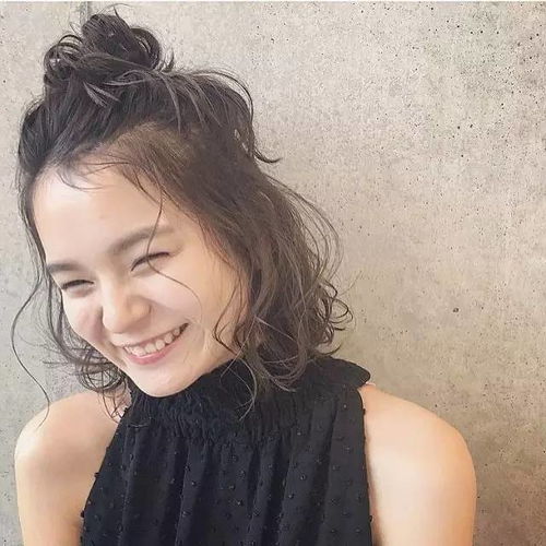  隔着屏幕都会被撩到的慵懒卷发睡不醒卷发
