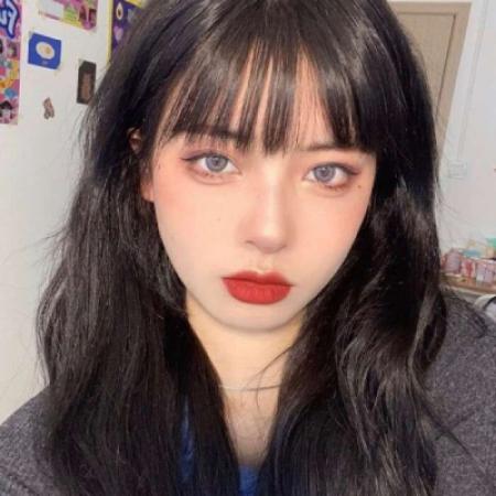  高冷女神头像霸气别拿你的高贵践踏我