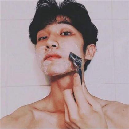  帅气迷人好看的qq头像男生,侧脸侧面更是帅到极致了
